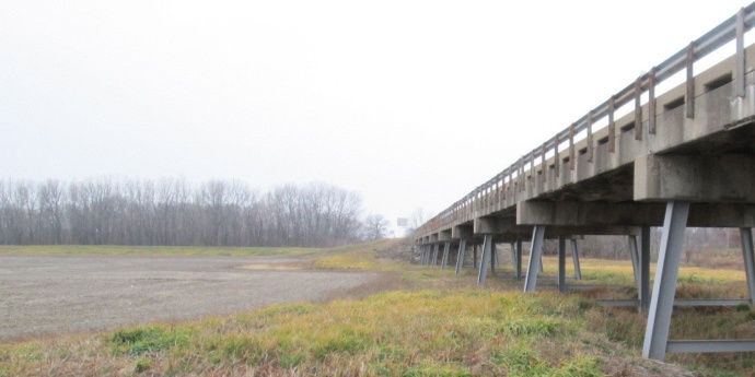 Chariton County Route 139 Grand River Overflow Bridge south profile
