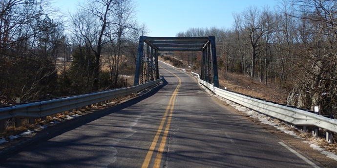 A photo looking south across the deck of the Dent 19 Standing Rock Creek Bridge