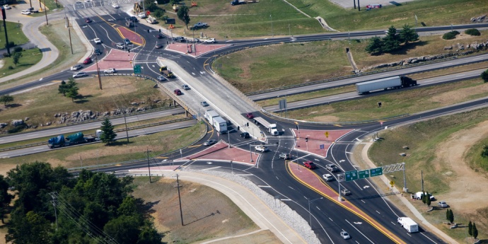 Diverging Diamond Interchange at Route 13 and I-44 in Springfield