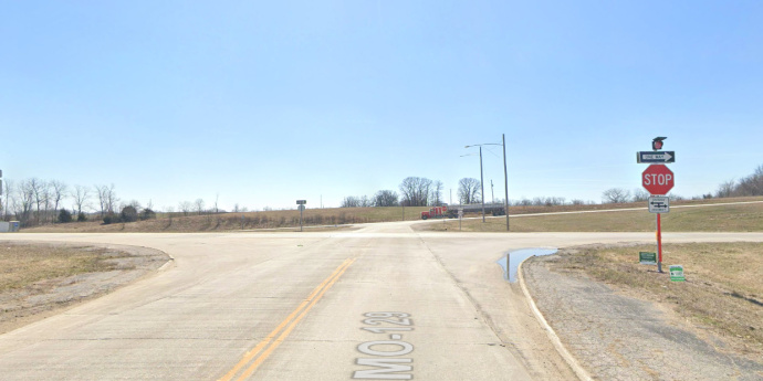 Roadway view of the intersection of U.S. Route 36 and Route 129