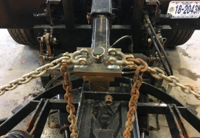 Snow Plow Chain Mount photo