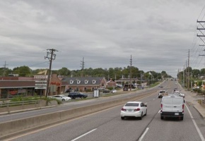 Lindbergh Boulevard at Deer Creek