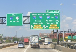I-64 signs at the Poplar Street Bridge