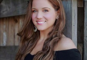 Katie Majors