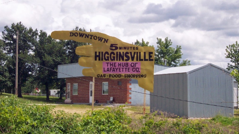 The historic Higginsville road sign