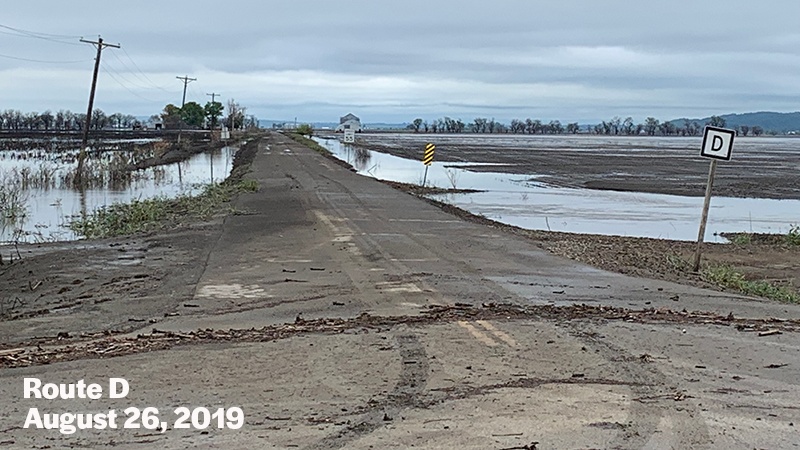 Atchison Co Rte D looking north from US Rte 136 Aug. 26, 2019