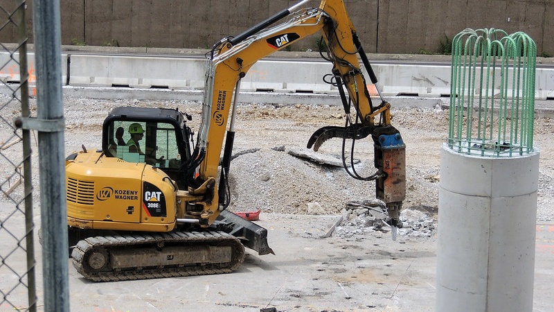 Construction near Broadway on I-44