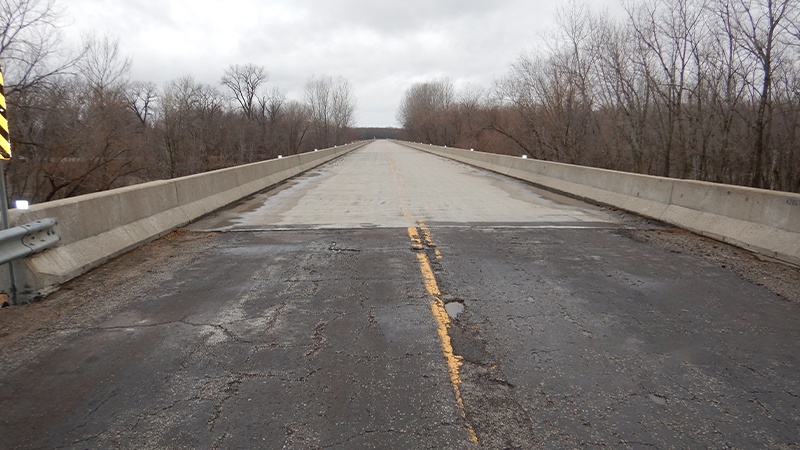 The driving surface or deck of the Carroll County Route M Grand River Bridge