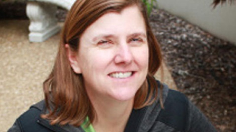 Brandy Broeckling