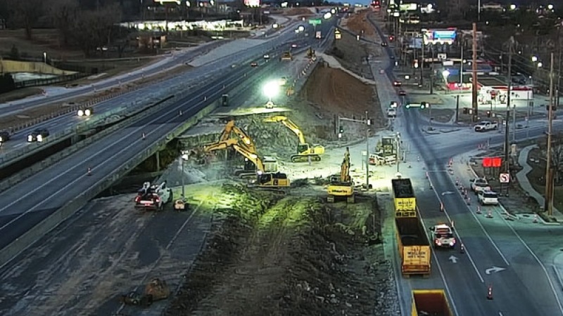 Construction on I-270 North at night